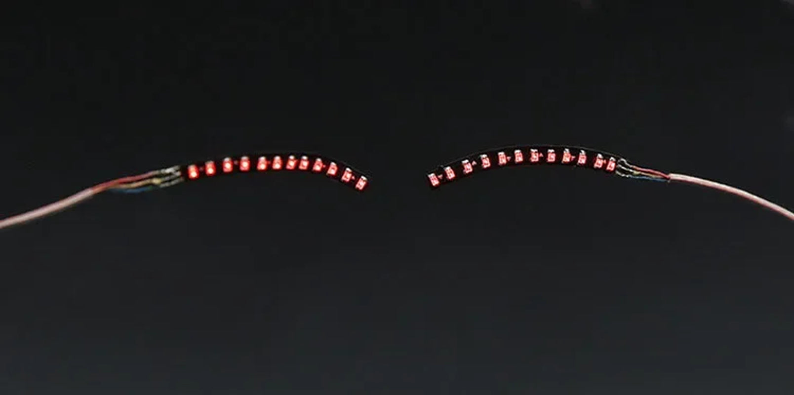 Luminous LED Eyelashes for Party Makeup and Halloween Celebrations