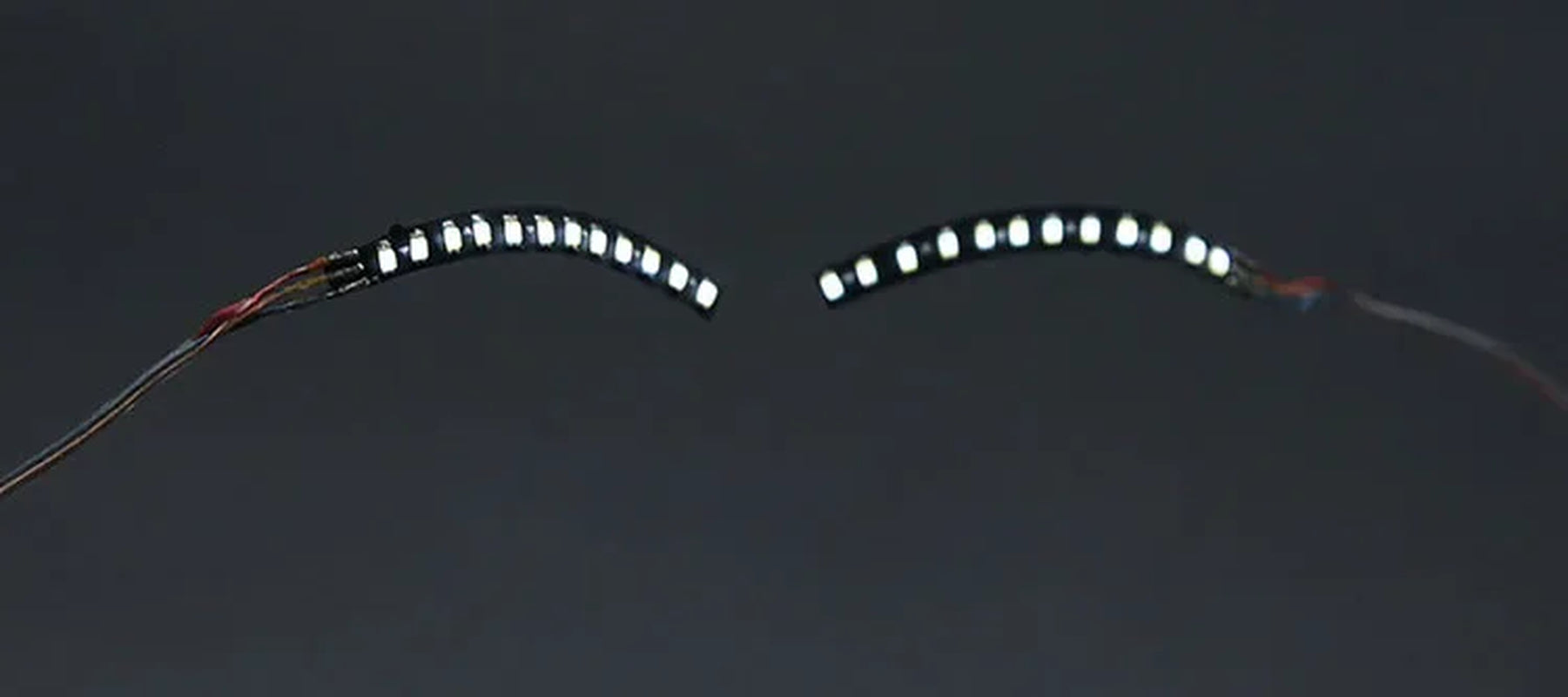 Luminous LED Eyelashes for Party Makeup and Halloween Celebrations