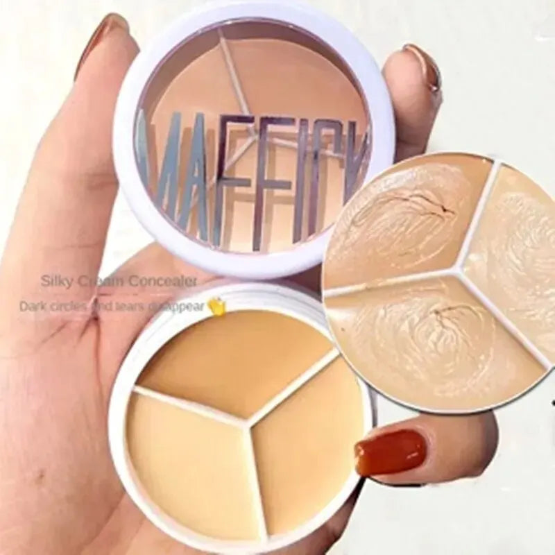 3-Color Concealer Palette for Professional Coverage of Dark Circles and Imperfections