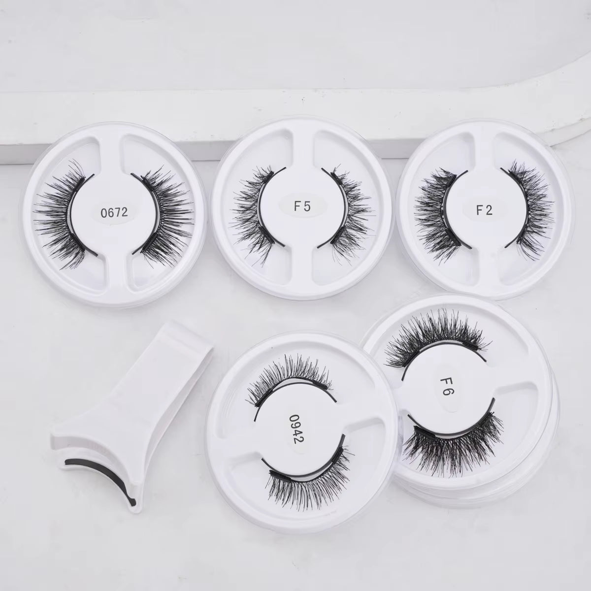 Professional Magnetic False Eyelashes Kit - 5 Pairs of Reusable Mink Lashes with Tweezers and Extension Tool